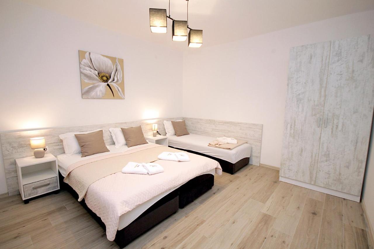 Apartments Saric Bar Exterior foto