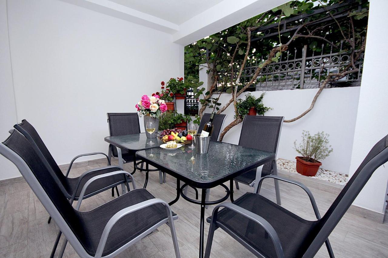 Apartments Saric Bar Exterior foto