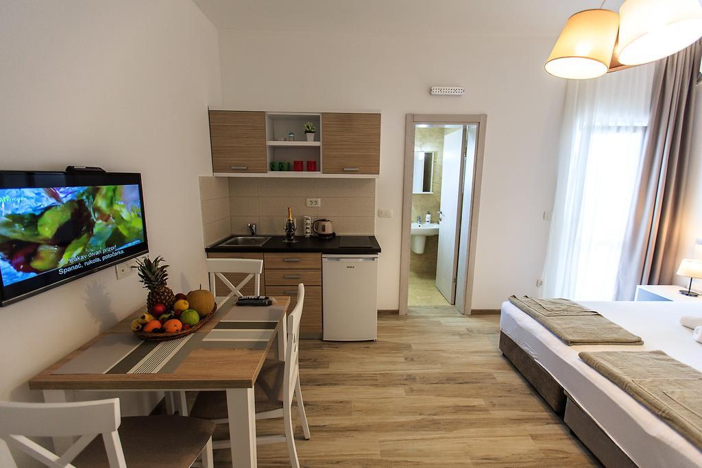 Apartments Saric Bar Exterior foto